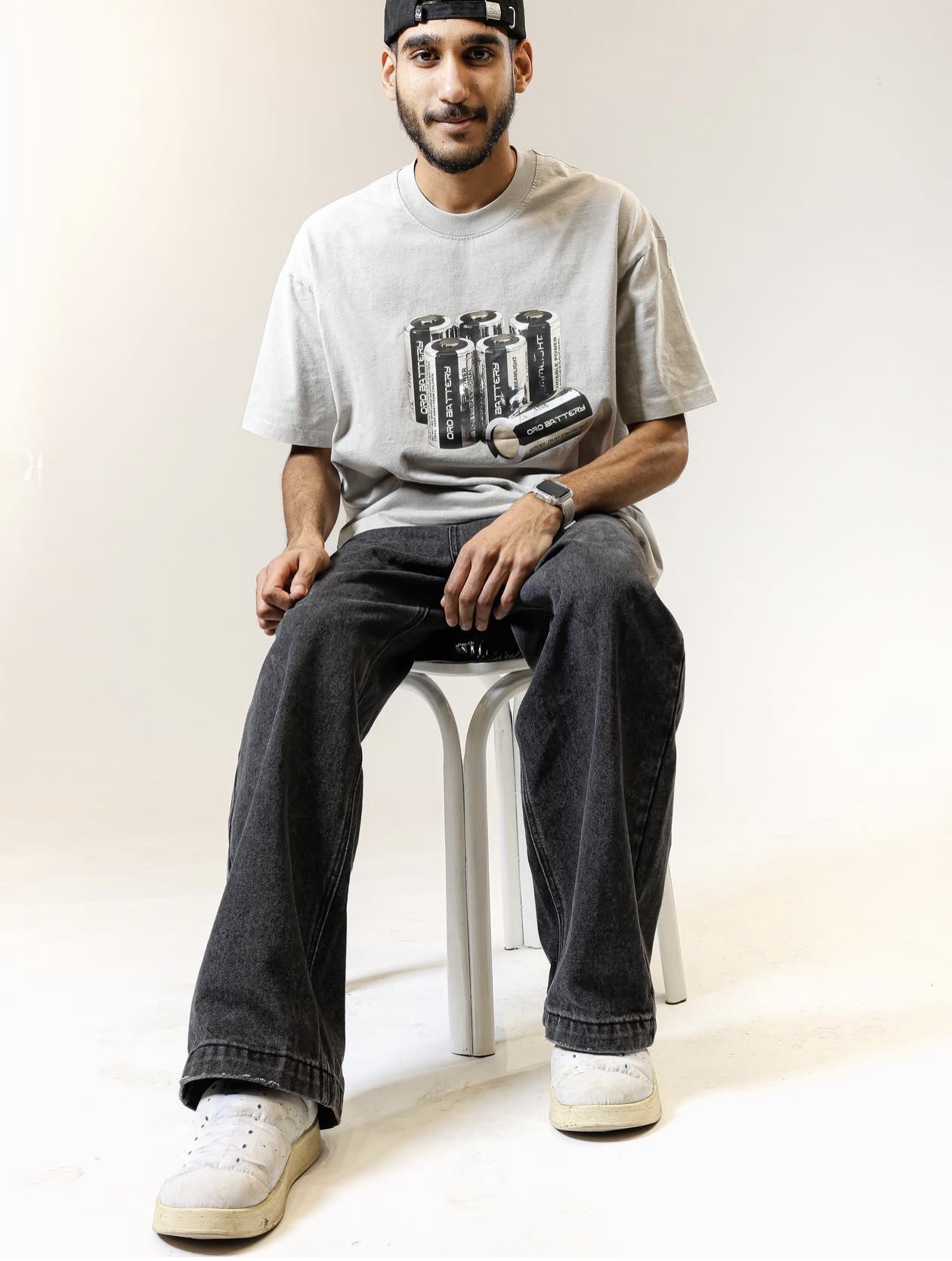 Oro Battery Graphic Tee — Stone